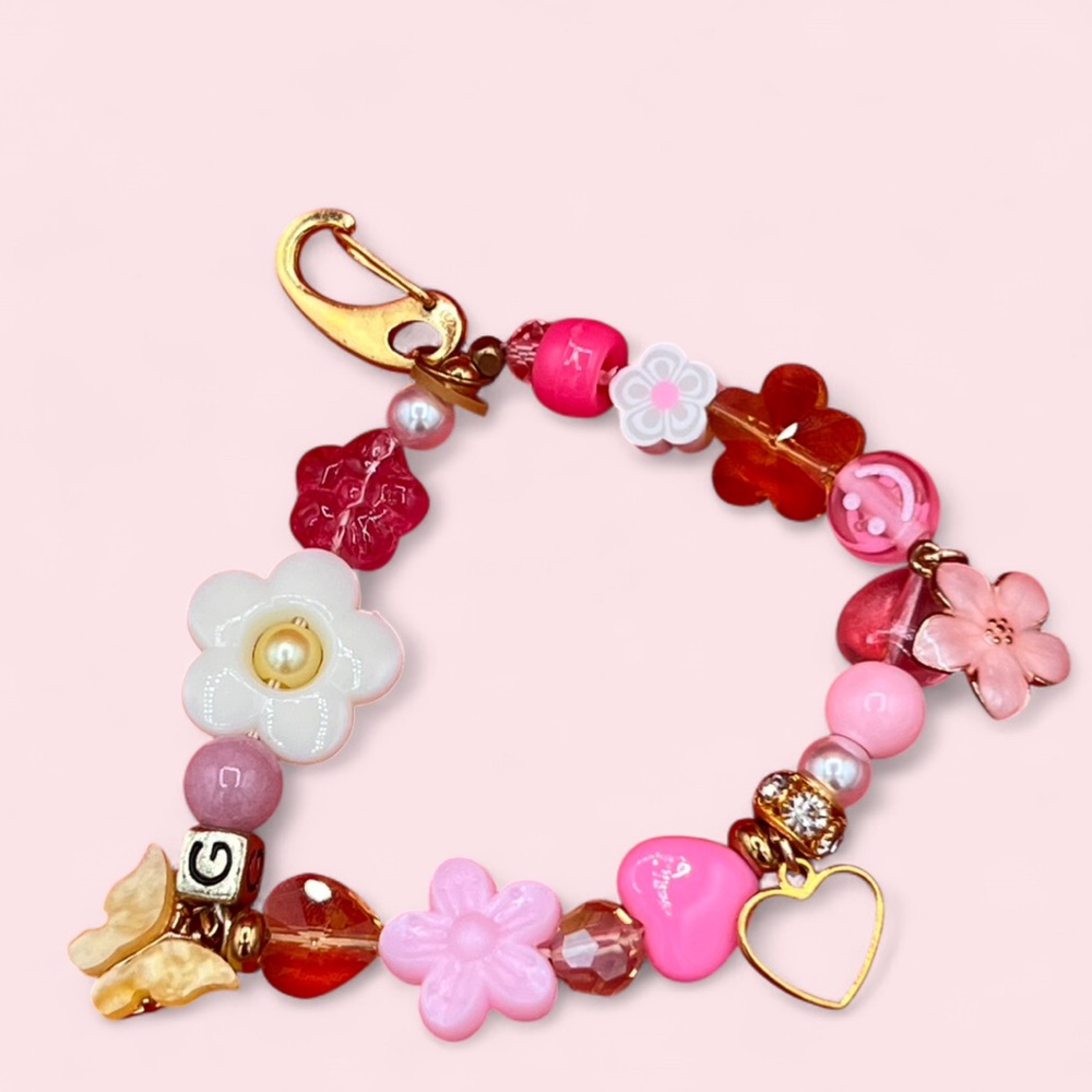 Gisou Flower Charm🌸✨